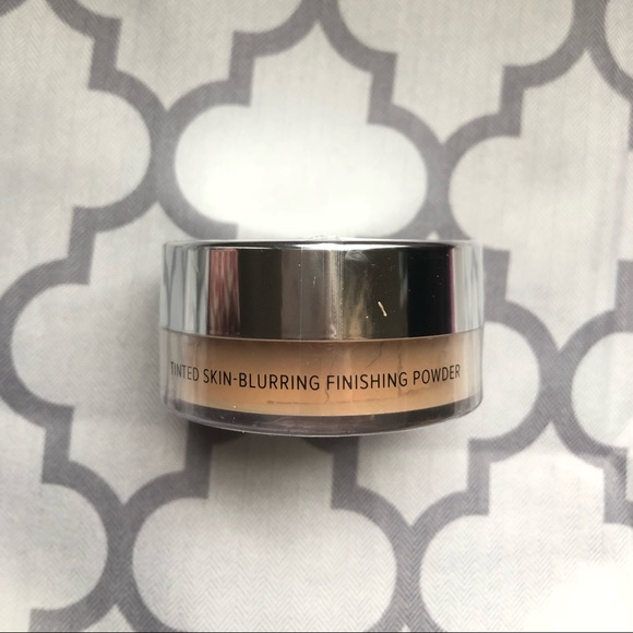 IT COSMETICS Bye Bye pores finishing powder -LIGHT - Picture 4 of 4